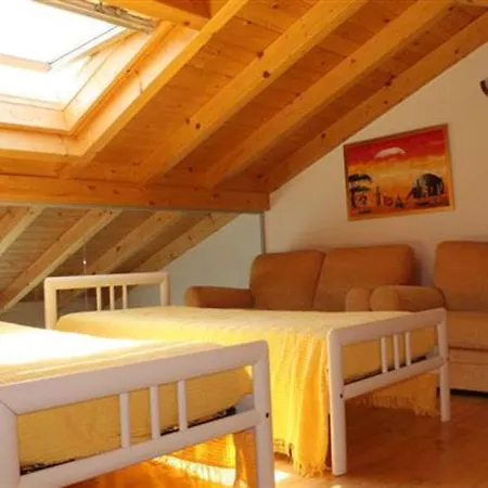 Ferienwohnung Residenza Roggiolo Luino Exterior foto
