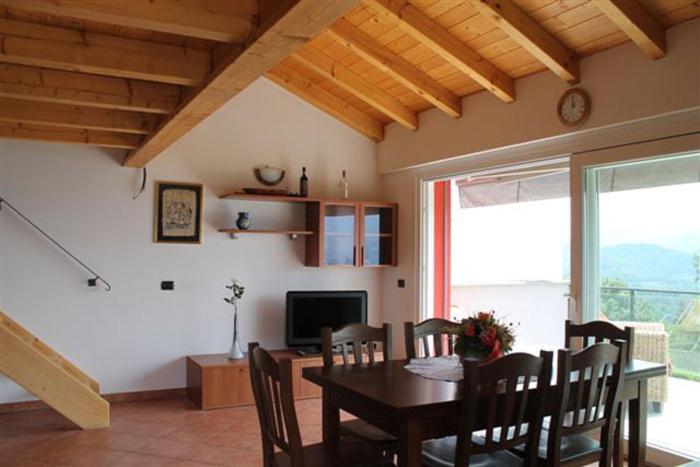 Residenza Roggiolo Apartment Luino